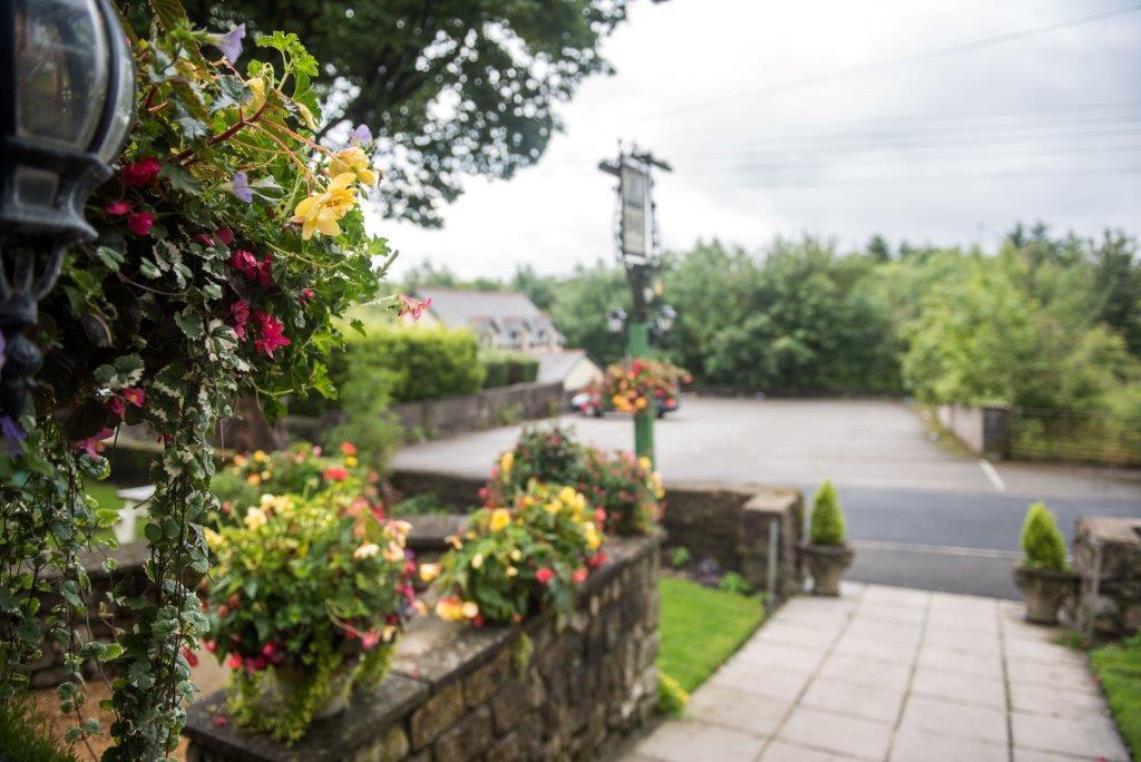 The Castle Inn Ebbw Vale Exterior foto